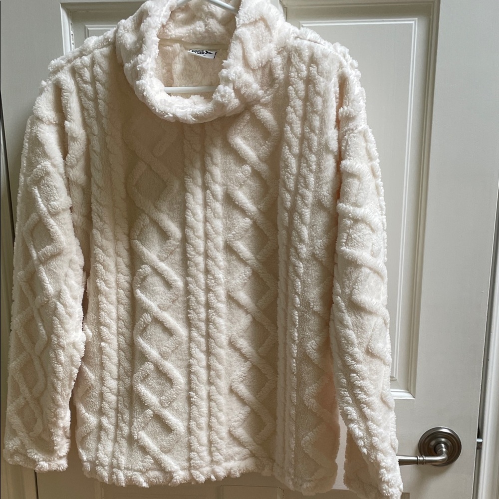 Eddie Bauer Ultra Soft Cable Fleece Pullover